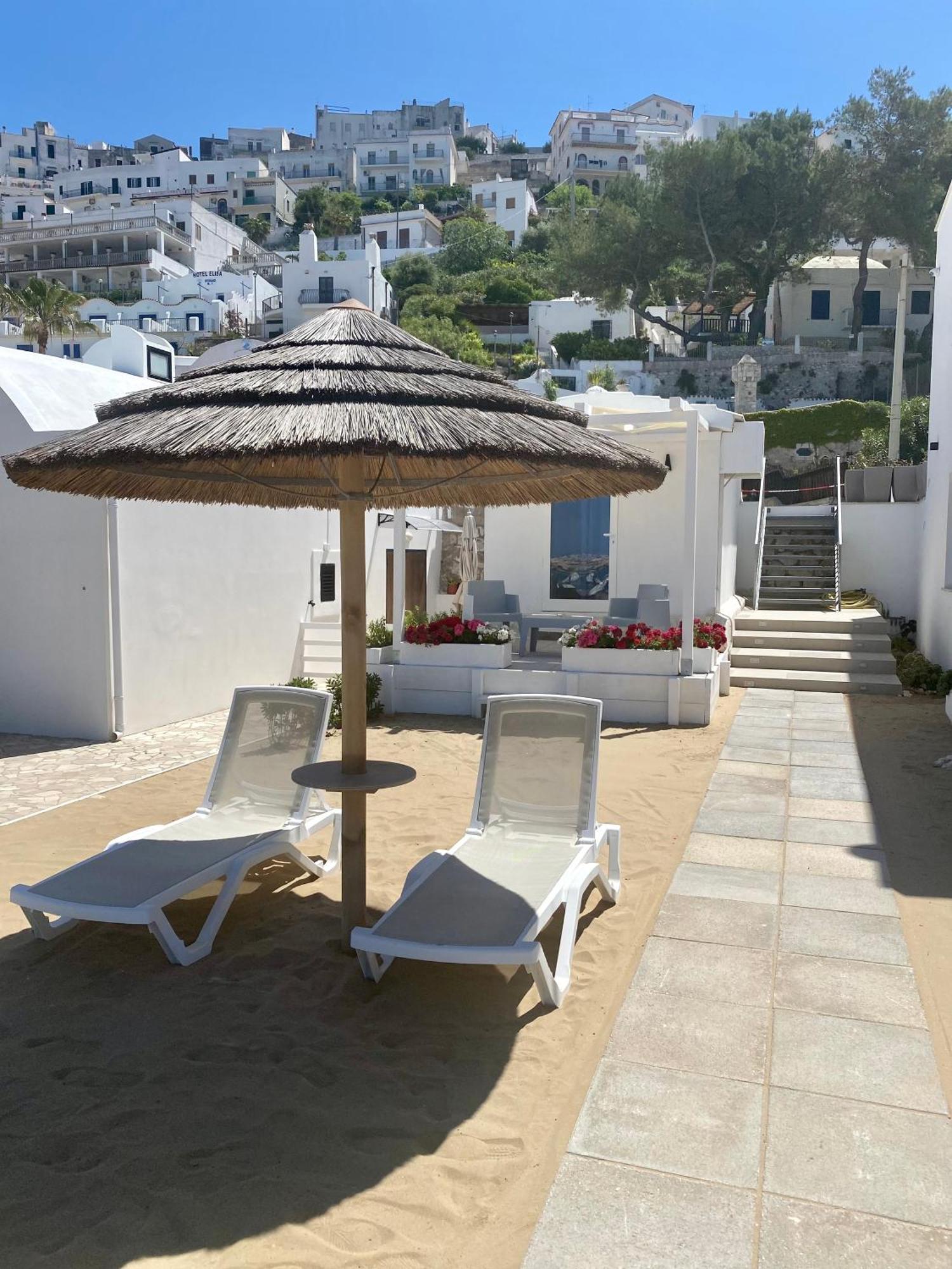 Marina Bay Beach Hotel Peschici Eksteriør billede