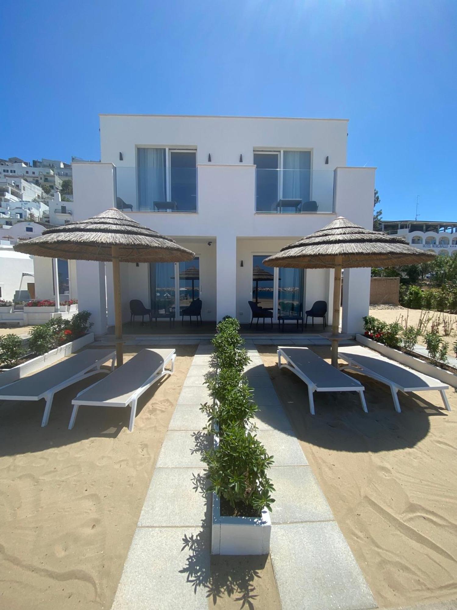 Marina Bay Beach Hotel Peschici Eksteriør billede